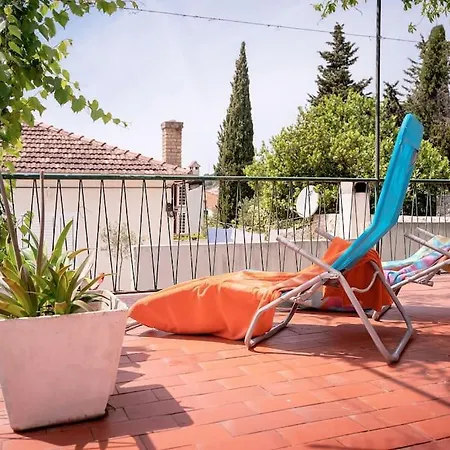 Appartement Seaview Apt. With Private Terrace