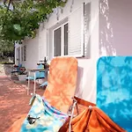 Seaview Apt. With Private Terrace Appartamento