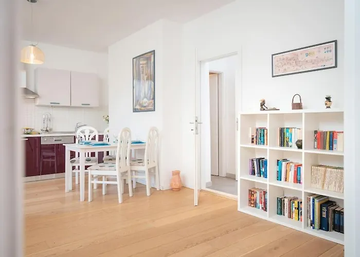 Seaview Apt. With Private Terrace Appartamento *