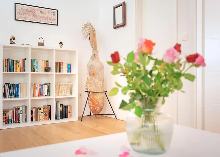 Seaview Apt. With Private Terrace Hvar Town