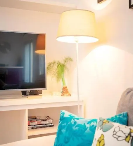 Seaview Apt. With Private Terrace